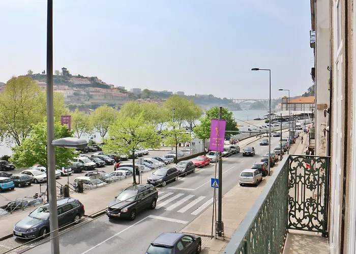 Ribeira By Yoursporto Appartamento *